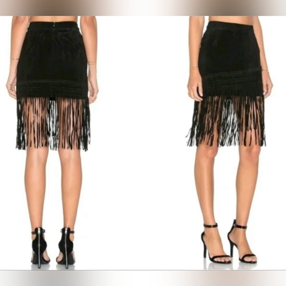 NEW BLANK NYC LEATHER SUEDE FRINGE MINI SKIRT. - Picture 2 of 6